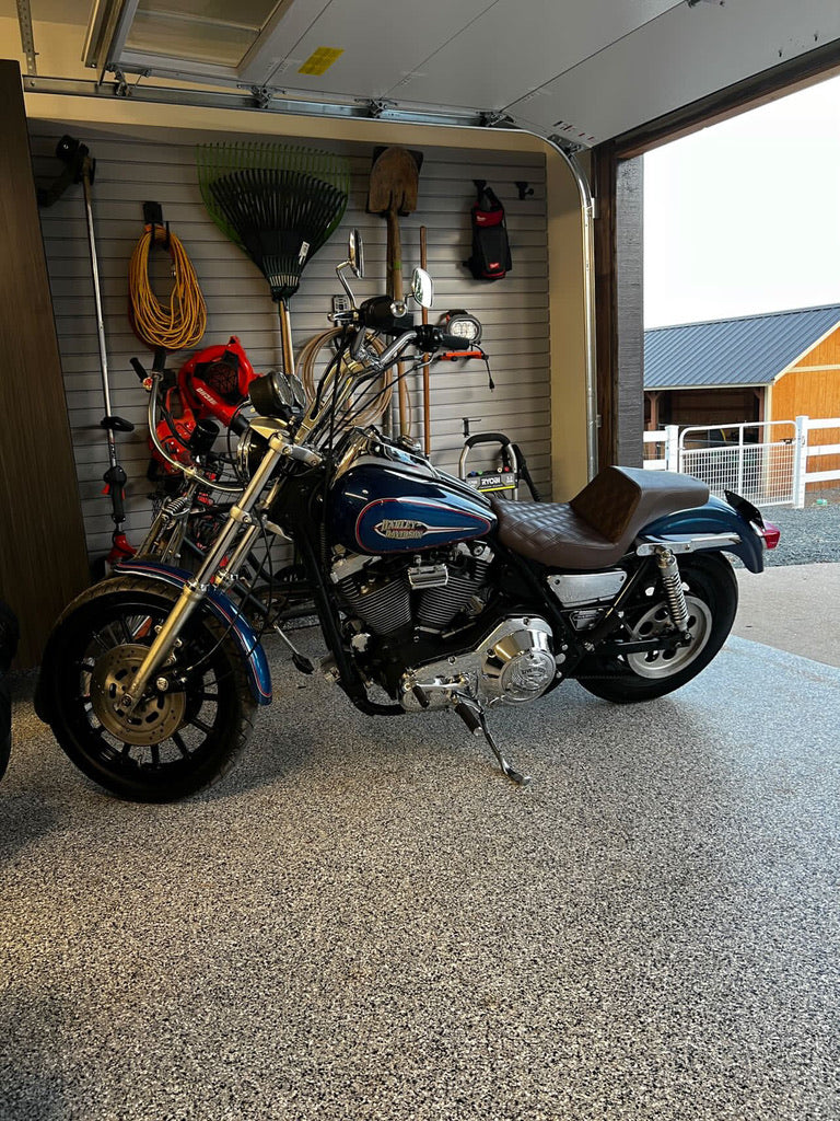 1992 FXRS-C V111 & 2003 T-SPORT 97