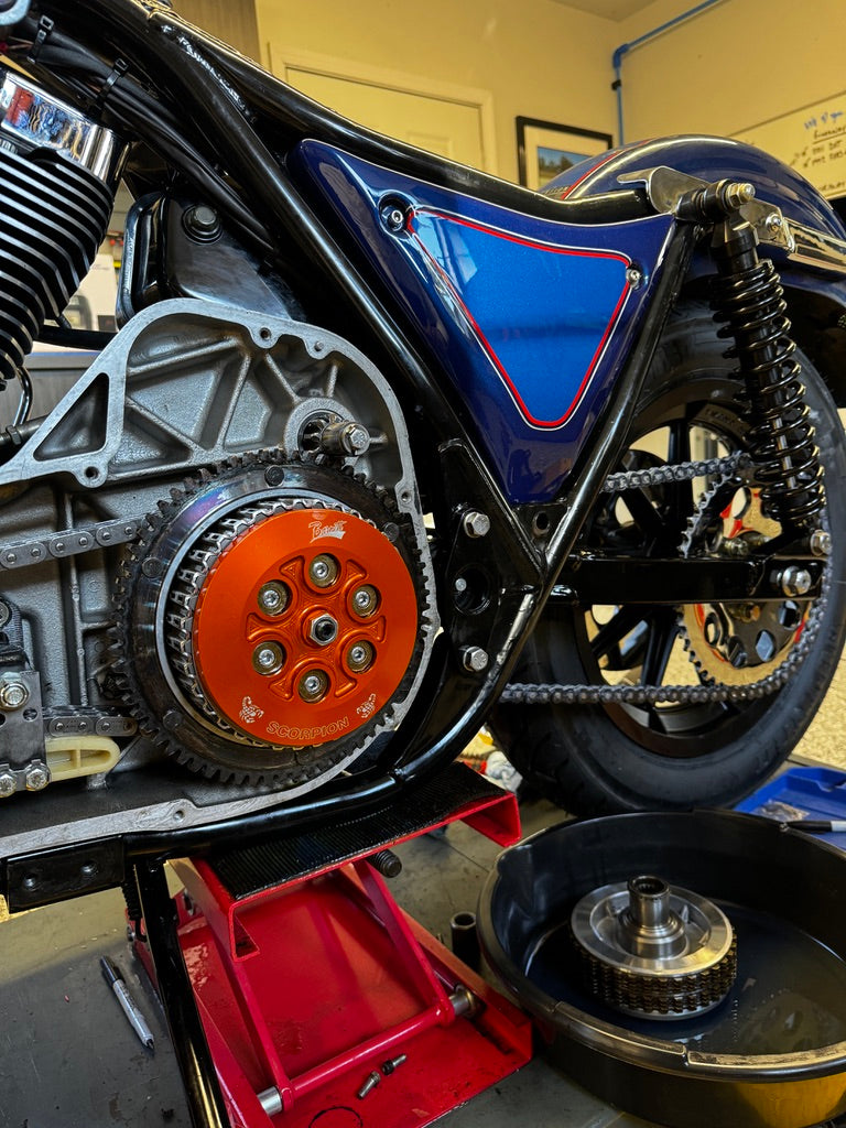 1992 FXRS-C V111 & 2003 T-SPORT 97